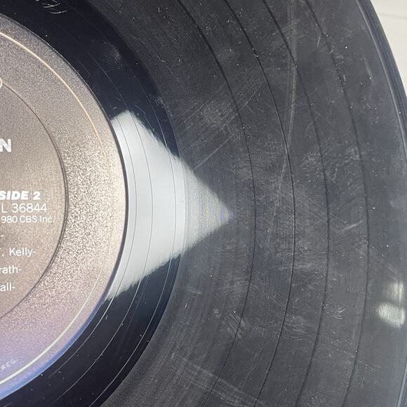 REO Speedwagon Vinyl Record Albums x2: Hi Infidelity, Live You Get What You Play - Picture 8 of 16